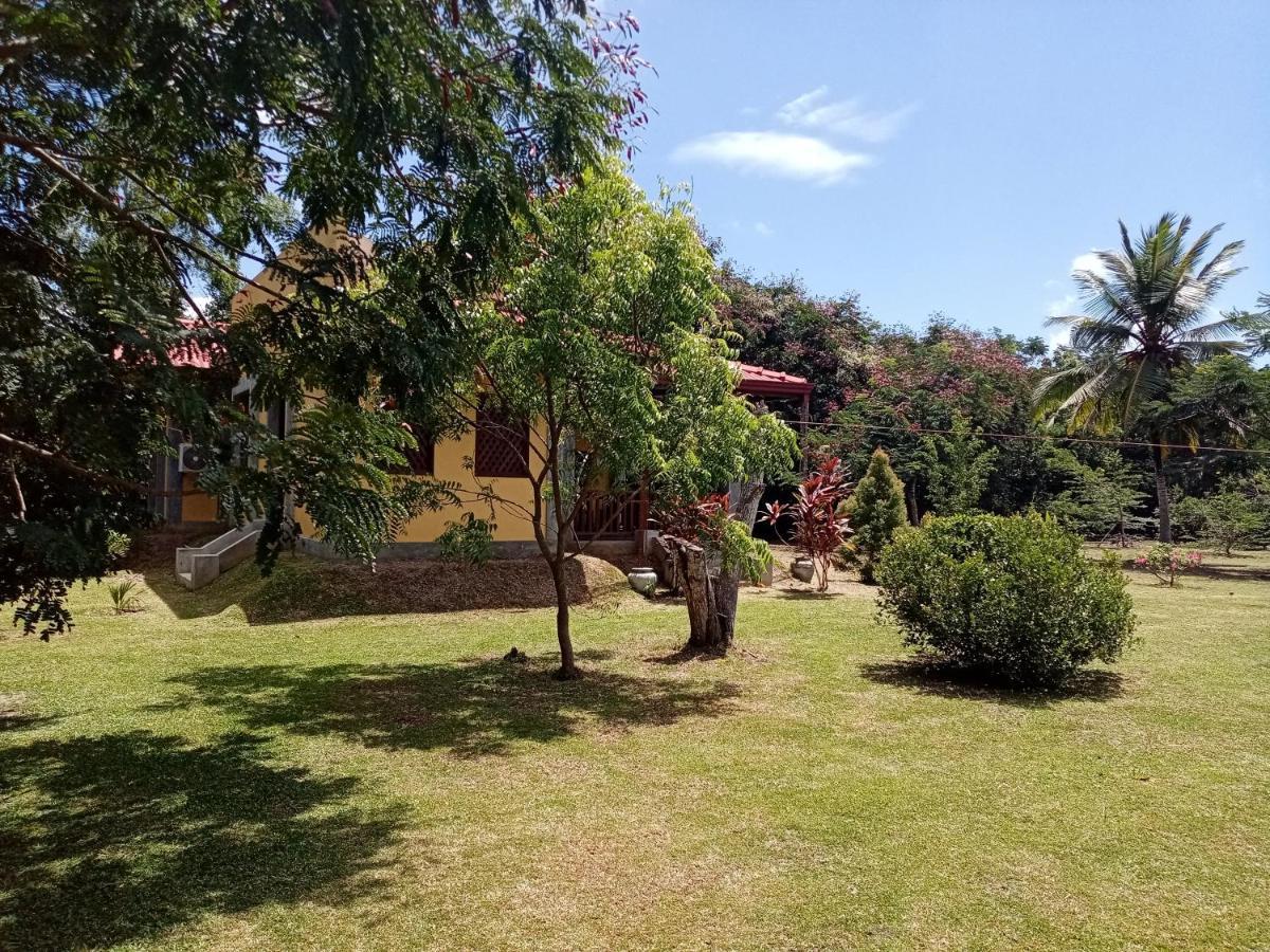 Villa De Lagoon View Tangalle Luaran gambar