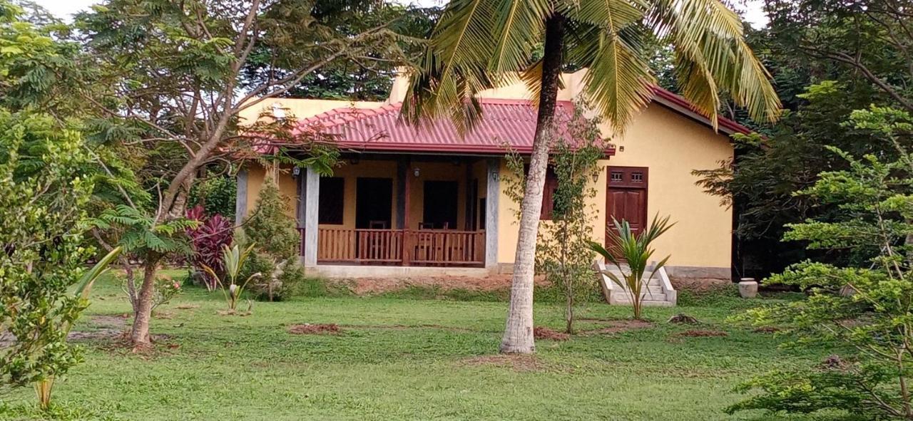 Villa De Lagoon View Tangalle Luaran gambar